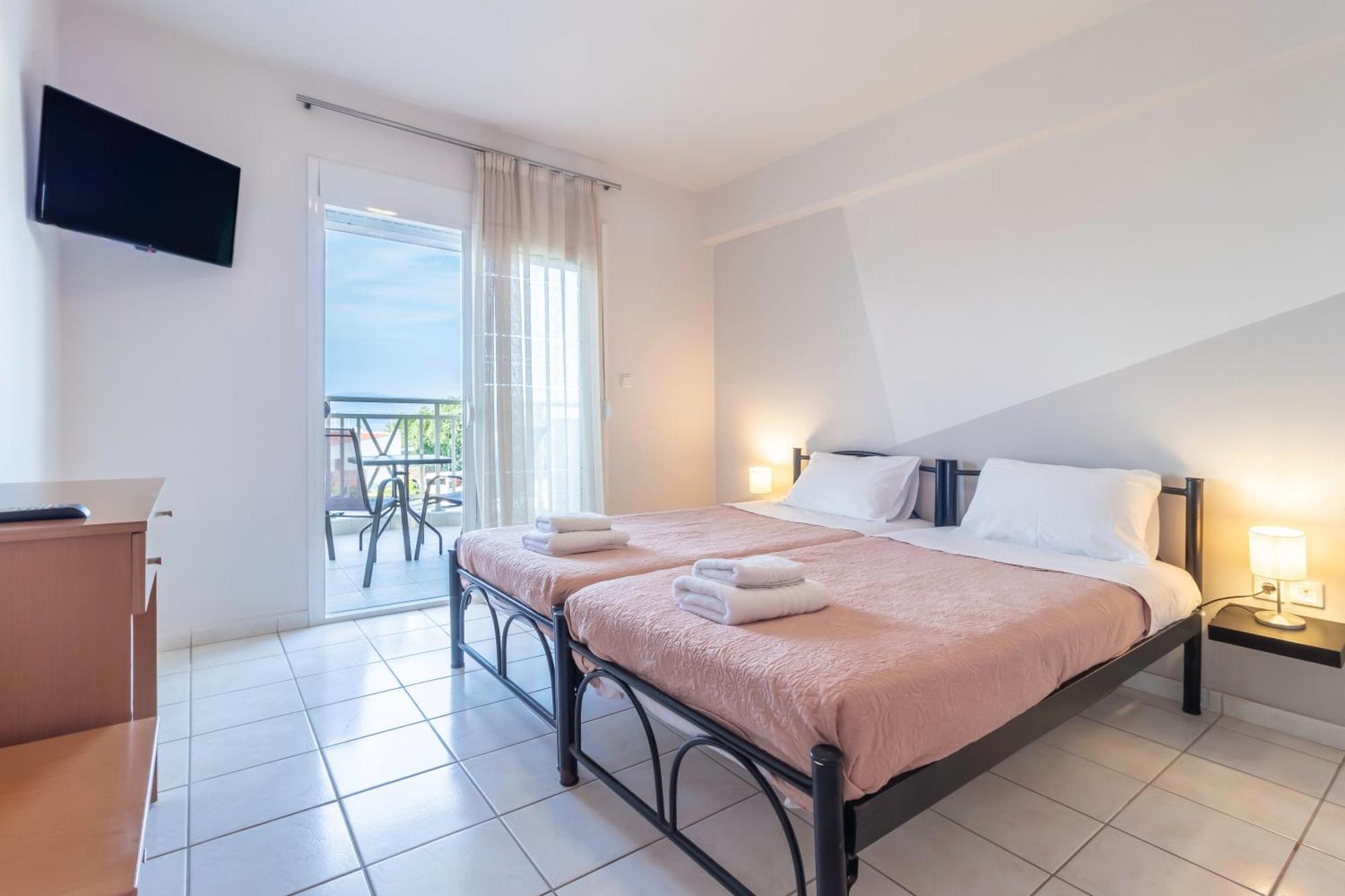 Properstay 107 - Villa Sea View โปไลโครโน ภายนอก รูปภาพ